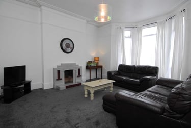 6 bed house, Beaumont Road, St Judes, Plymouth, PL49BN - Image 4